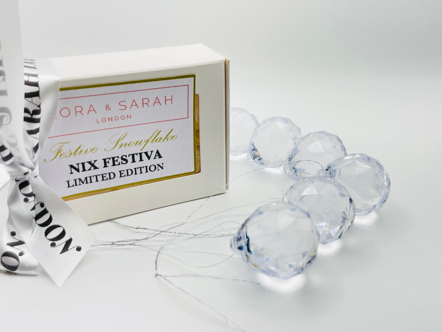 Nix Festiva Snow Flake Tear Drop